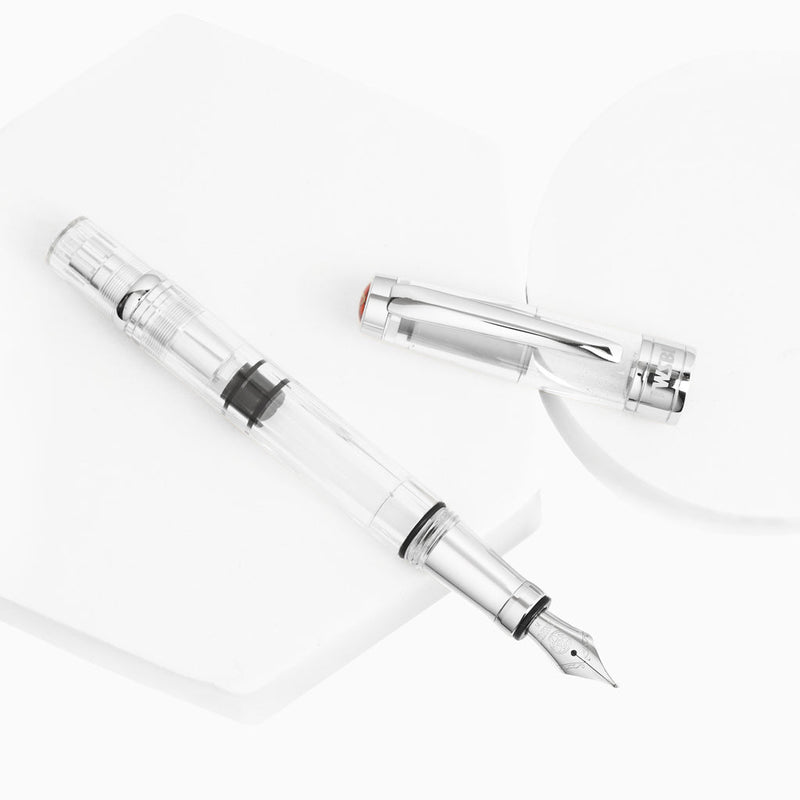 TWSBI | DIAMOND 580AL SILVER FOUNTAIN PEN