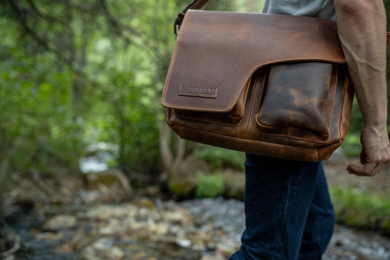 Kodiak Leather | Buffalo Leather Messenger