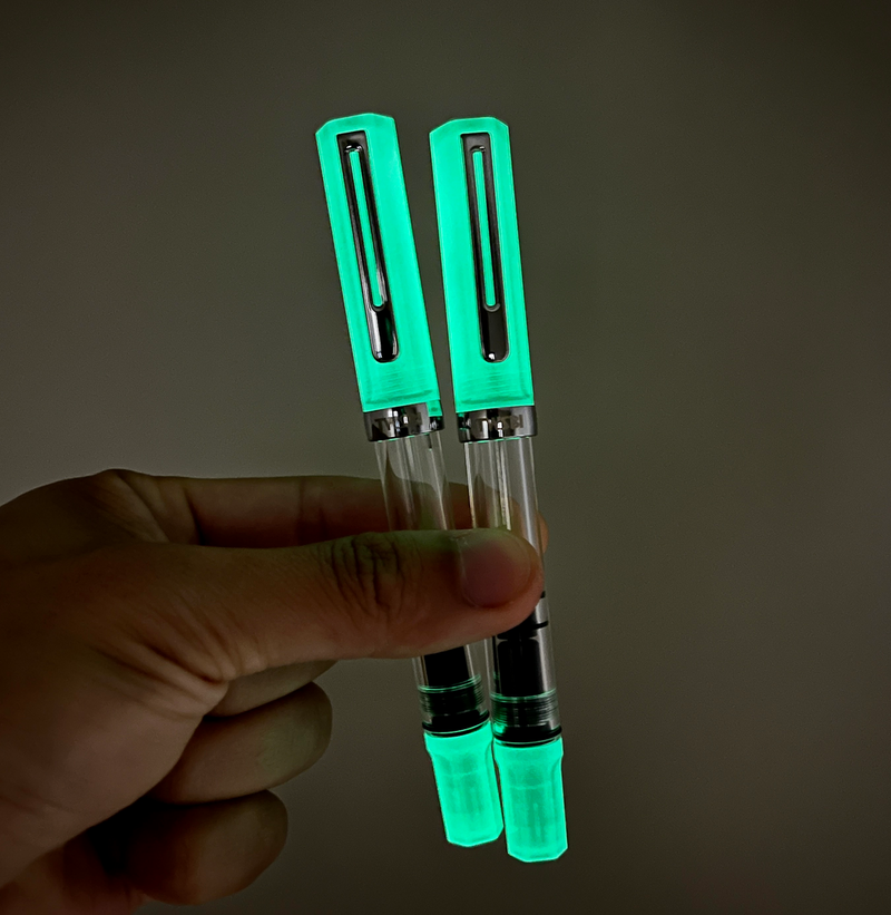 TWSBI | ECO GLOW GREEN FOUNTAIN PEN