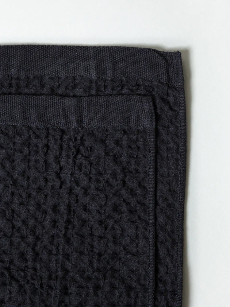 Moku | Lattice Linen Towel, Charcoal