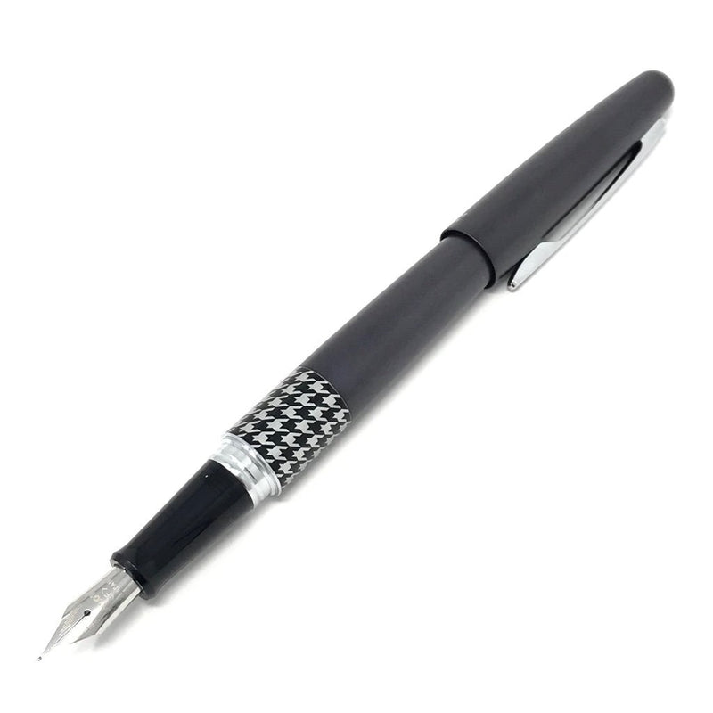 Pilot | Metropolitan Fountain Pen – Retro Pop Grey